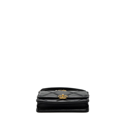 Chanel 19 Wallet On Chain Lambskin black Multicolour hardware (Microchip)