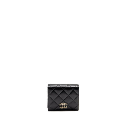 Chanel Detailed CC Logo Quilted Wallet Lambskin Black LGHW (Microchip)