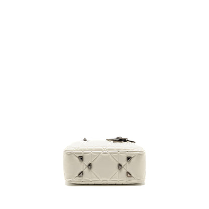 Dior Lady 95.22 Handbag Lambskin White with Black Hardware
