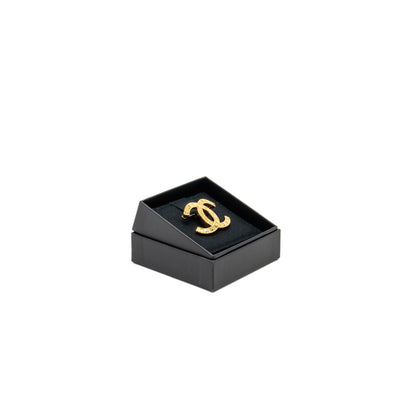 Chanel CC logo chanel letter brooch gold tone