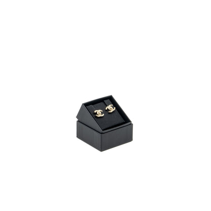 Chanel Classic CC Logo Earring Light Gold Tone