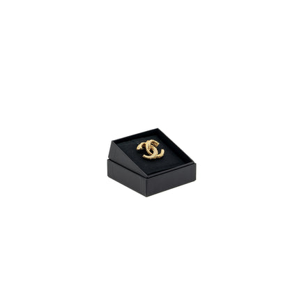 Chanel cc logo brooch metal/crystal gold tone
