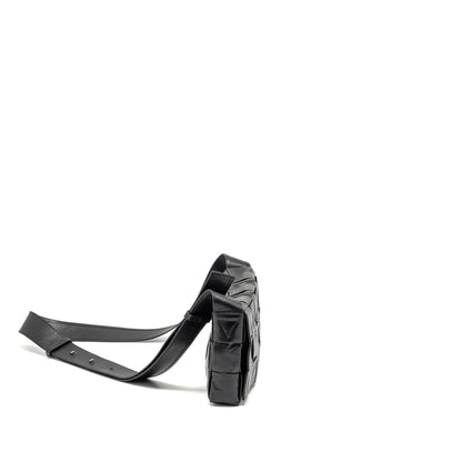 Bottega Veneta Cassette Purse Aged Calfskin Black