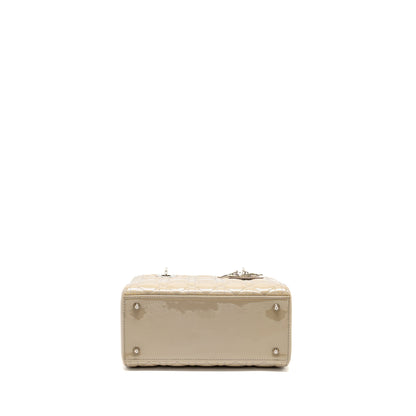 Dior Medium Lady Dior Patent Beige