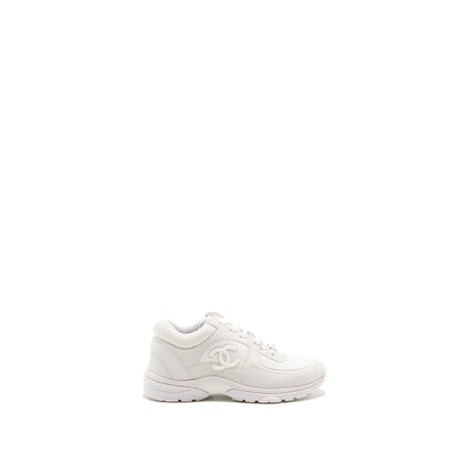 Chanel size 37 CC logo trainer white