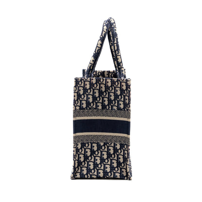 Dior Medium Book Tote Blue Dior Oblique Embroidery