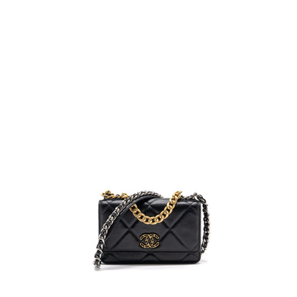 Chanel 19 Wallet On Chain Lambskin Black Multicolour Hardware (microchip)