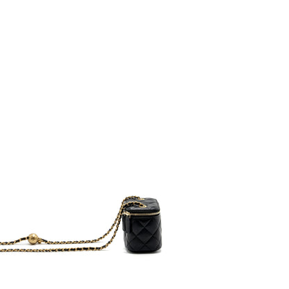 Chanel Pearl Crush mini vanity with chain lambskin black with GHW