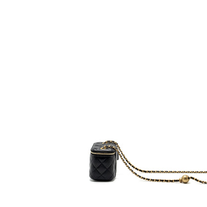 Chanel Pearl Crush mini vanity with chain lambskin black with GHW
