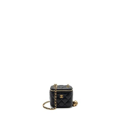 Chanel Pearl Crush mini vanity with chain lambskin black with GHW