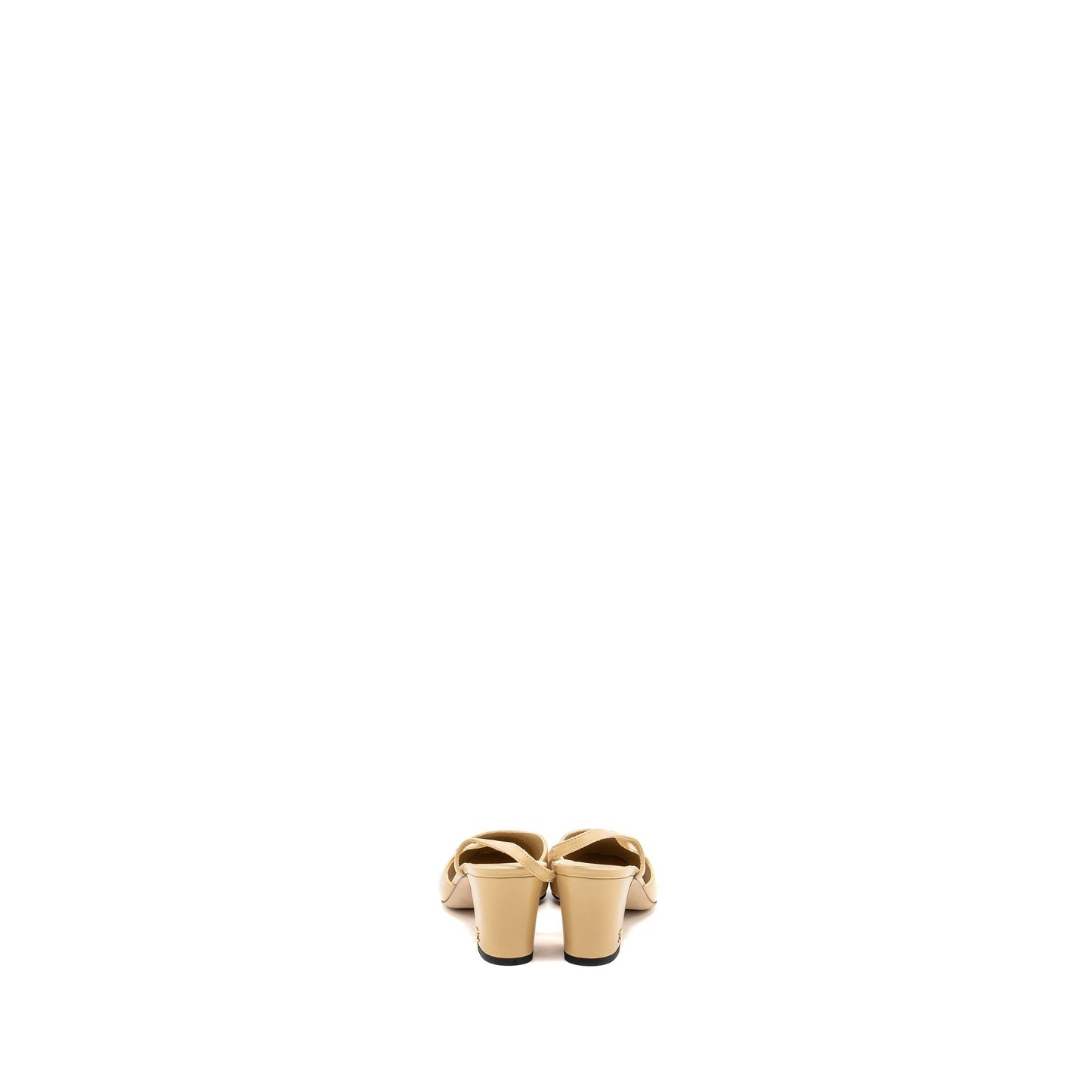 Chanel size 35 sling back beige / black