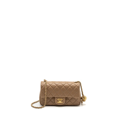 Chanel 22B pearl crush mini rectangular flap bag lambskin dark Beige GHW (Microchip)