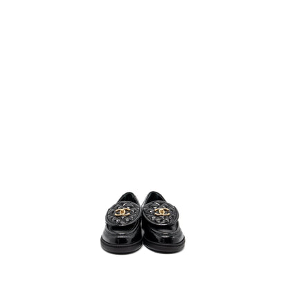 Chanel Size 38.5 Quilted CC Logo Loafer Patent Lambskin Black LGHW