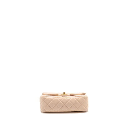 Chanel Pearl Crush Mini Rectangular flap bag Lambskin light pink GHW (microchip)
