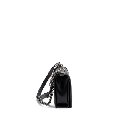 Chanel New Medium Boy Bag Lambskin Black Ruthenium Hardware
