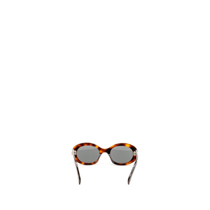 Celine Triomphe 01 sunglasses blonde Havana