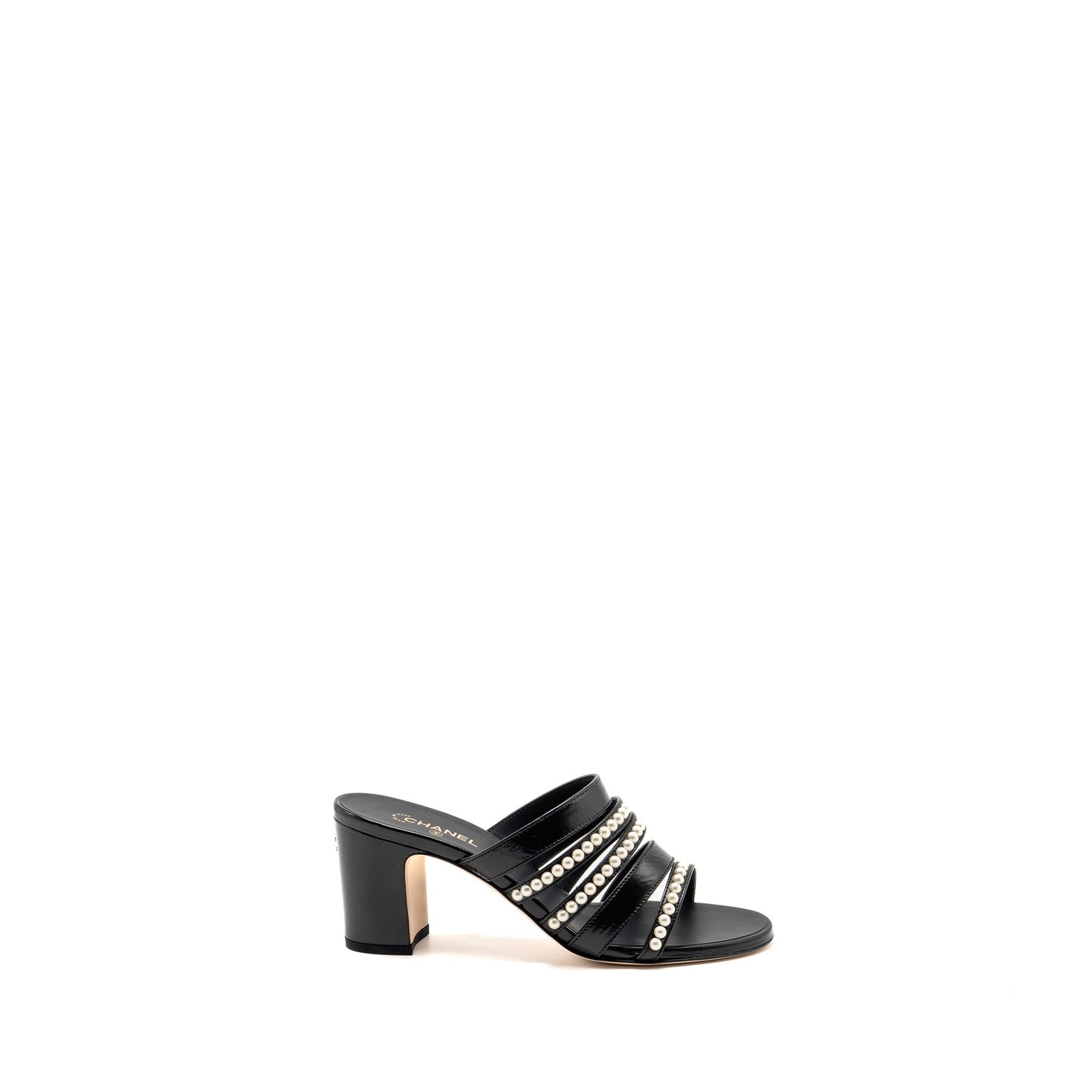 Chanel Size 37 leather/pearl sandals Black
