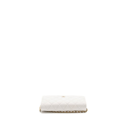 CHANEL classic wallet on chain caviar white LGHW (Microchip)