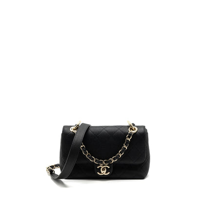 CHANEL FLAP BAG WITH CHAINS HANDLE Quilted CALFSKIN BLACK GHW