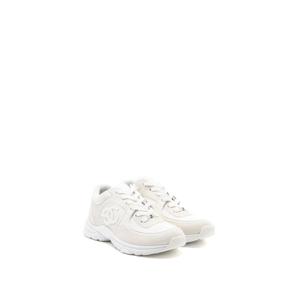 Chanel size38.5 CC logo trainer white