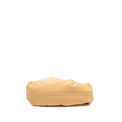Bottega Veneta The pouch large leather clutch beige