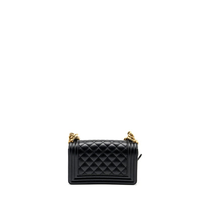 Chanel small boy bag caviar black GHW (Microchip)