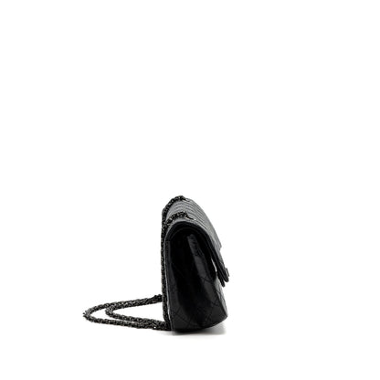 Chanel Small 2.55 225 Reissue Flap Bag Aged Calfskin black with black hardware (microchip)