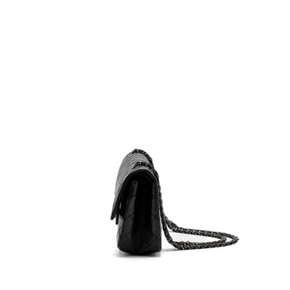 Chanel Small 2.55 225 Reissue Flap Bag Aged Calfskin black with black hardware (microchip)