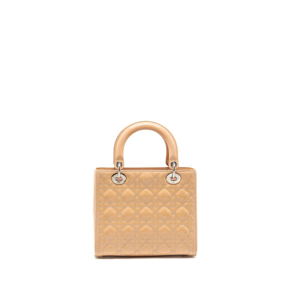 Dior Medium Lady Dior patent light pink