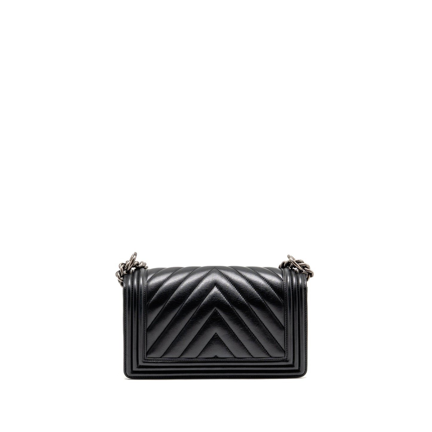 Chanel Chevron Medium Boy bag calfskin black ruthenium SHW