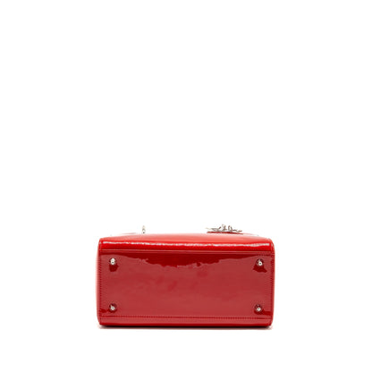 Dior Medium Lady dior patent red