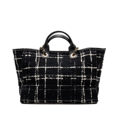 Chanel Deauville tote tweed black / multicolor LGHW (microchip)