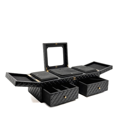 Chanel quilted jewellery box lambskin black LGHW (Microchip)