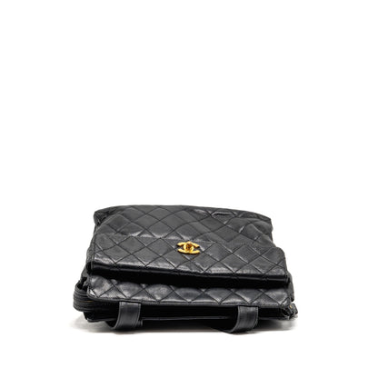 Chanel Quiltede zip shoulder bag caviar black GHW