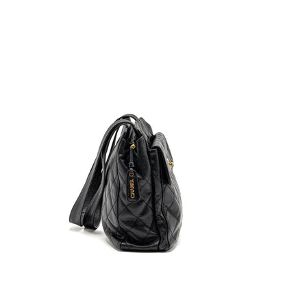 Chanel Quiltede zip shoulder bag caviar black GHW