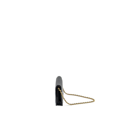 Chanel 23A clutch with chain lambskin black GHW (microchip)