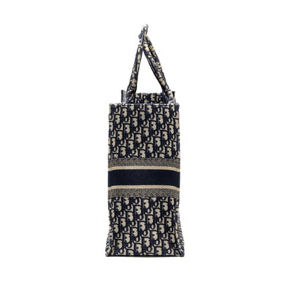 Dior Large Book tote blue oblique EMBROIDERY