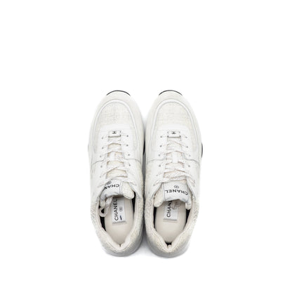 Chanel size 44 CC logo sneakers suede leather / tweed white