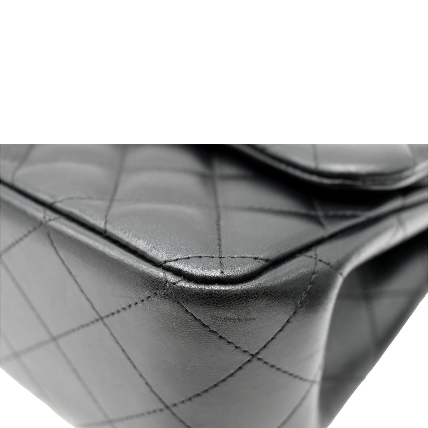 CHANEL Jumbo Double Flap Calfskin Leather Shoulder Bag Black