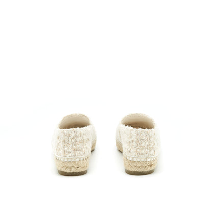 Chanel Size 35 Tweed Espadrilles White