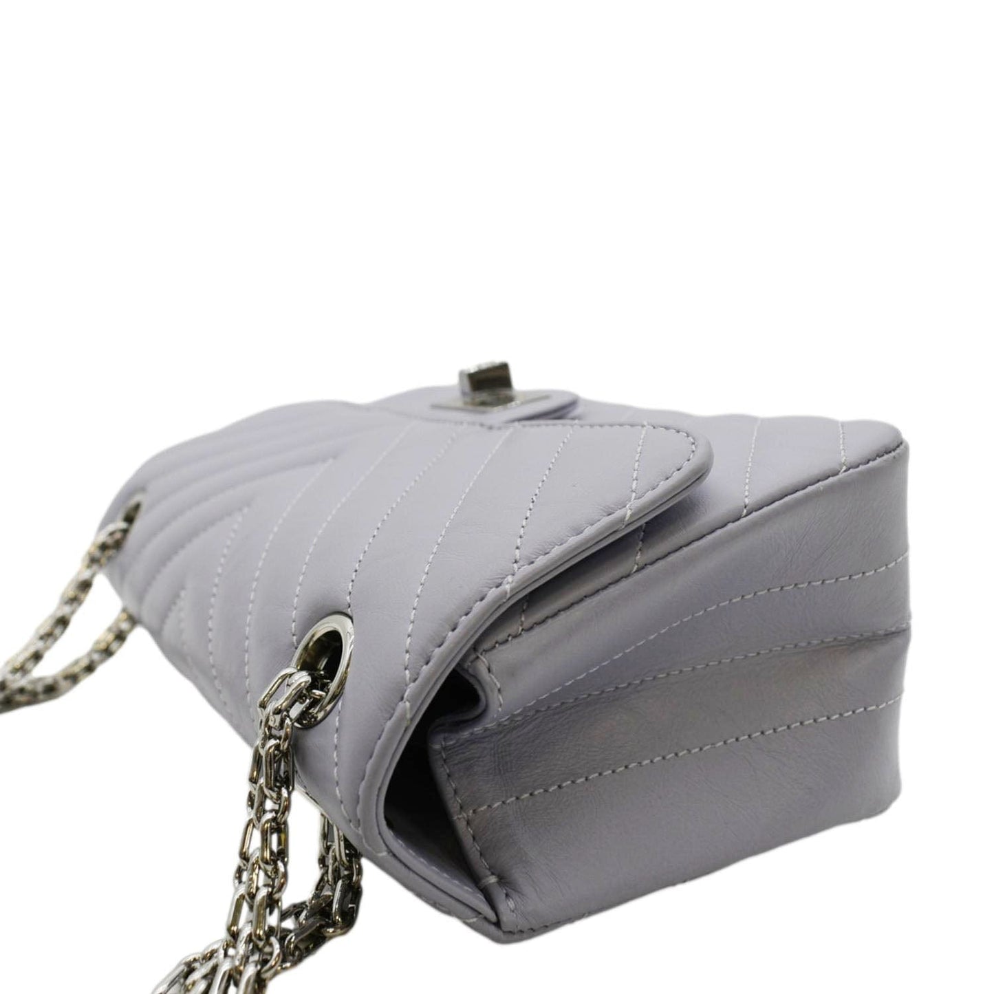 CHANEL Reissue Flap Aged Calfskin Shoulder Bag Light Purple