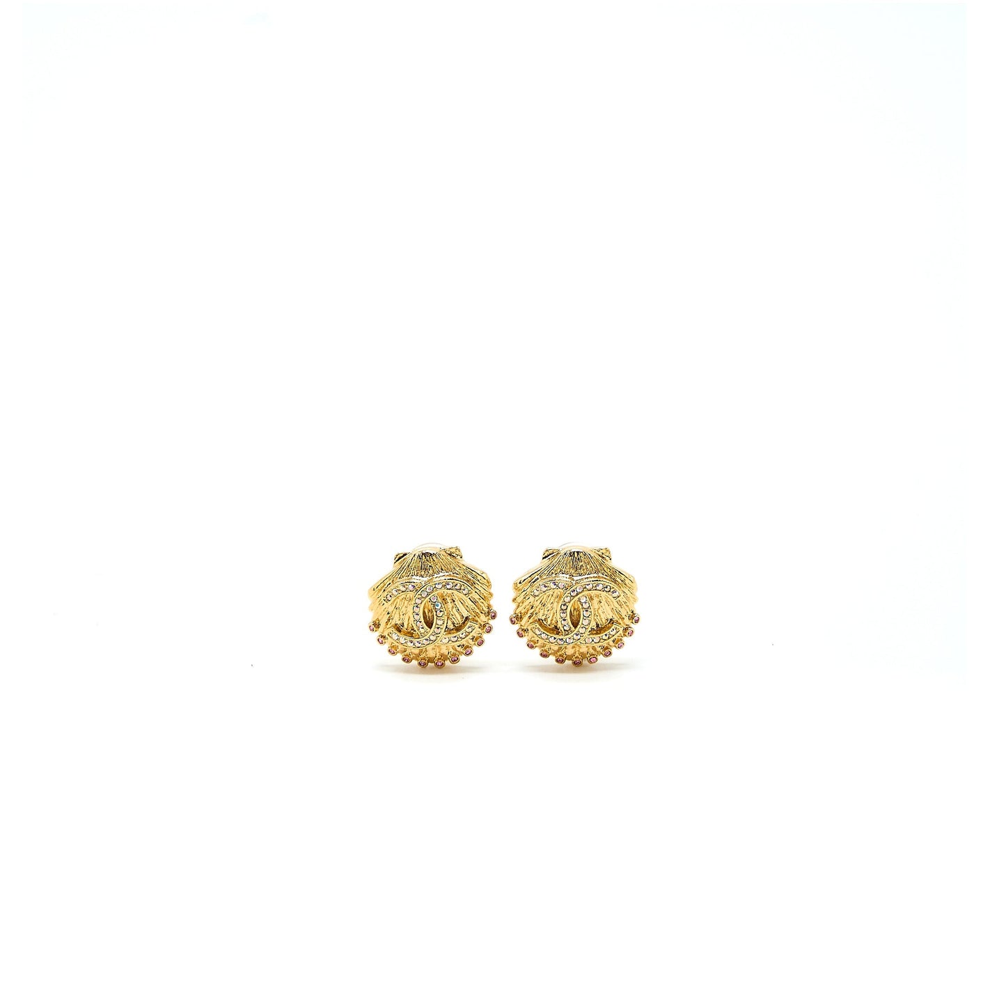 Chanel CC Logo/Shell Earclips Multicolour Crystal Gold Tone