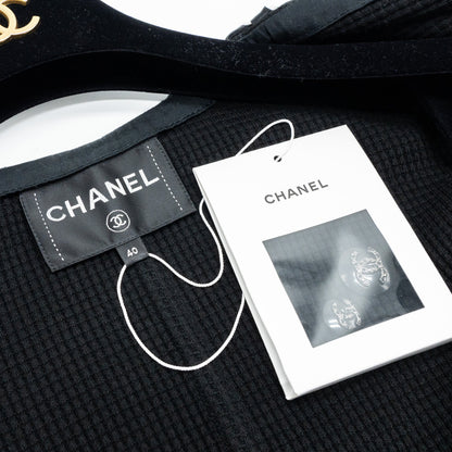 Chanel size 40 21C Jacket cotton Black