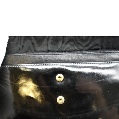 CHANEL Vintage CC Patent Leather Wallet Black