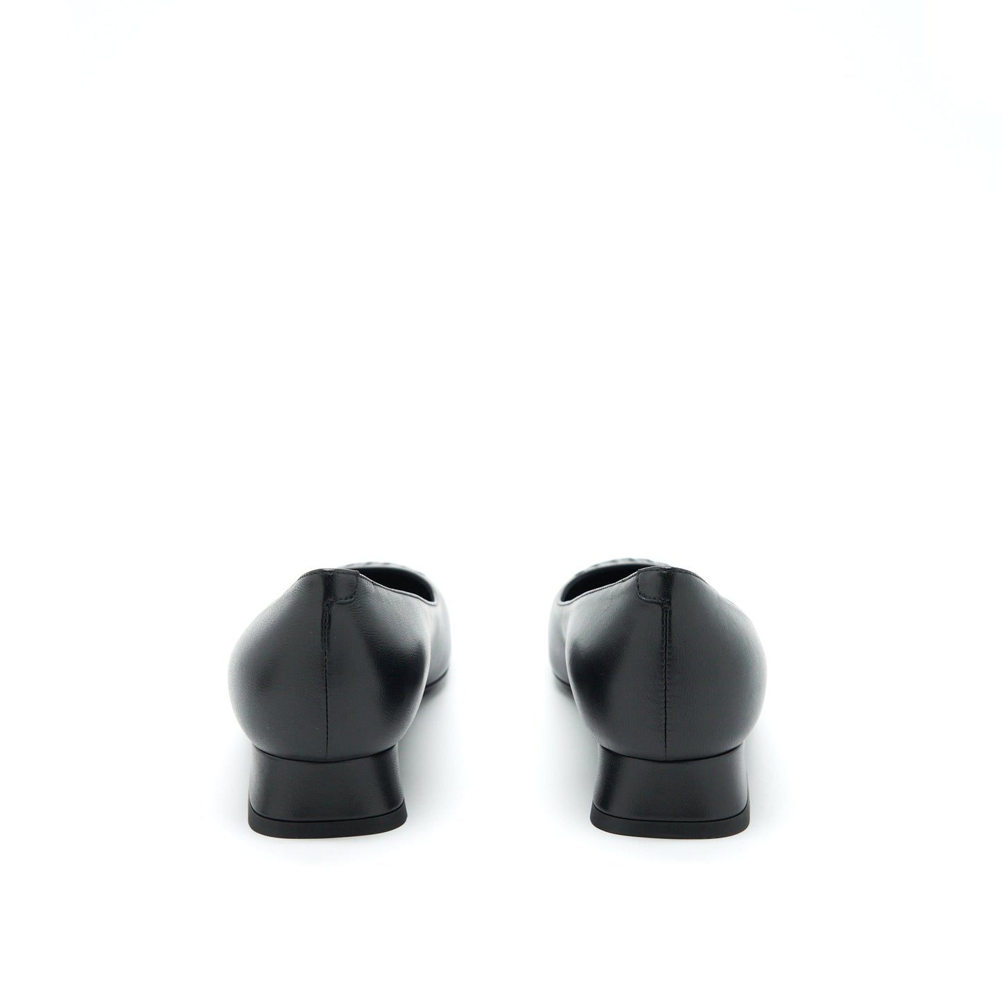 Bottega Veneta Size 36 Ballerina Shoes Black