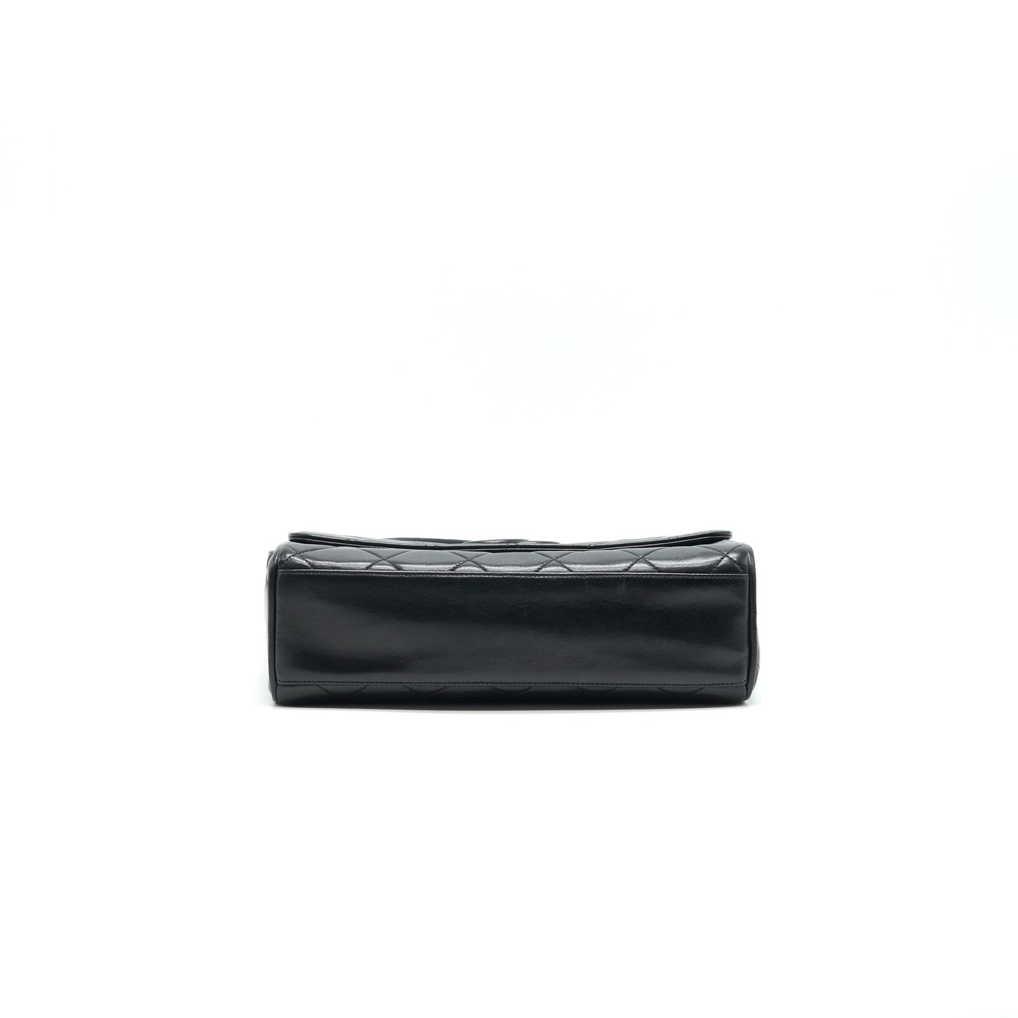 Chanel Vintage CC Logo Flap Bag trap So black