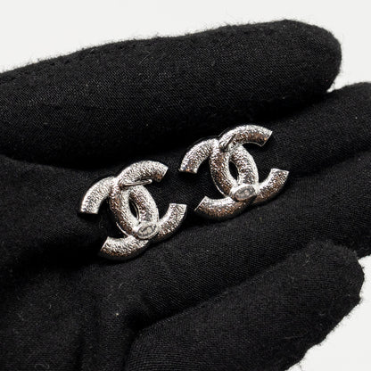 Chanel CC Logo Star Crystal/Pearl Earrings Silver Tone