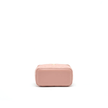 Chanel 21B pearl Crush rectangular Vanity with Chain Dark Pink