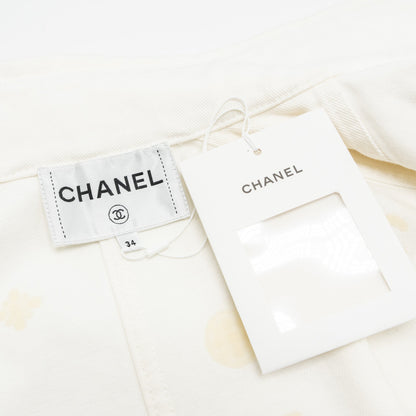 Chanel size 34 21P Camellia Jacket Cotton White