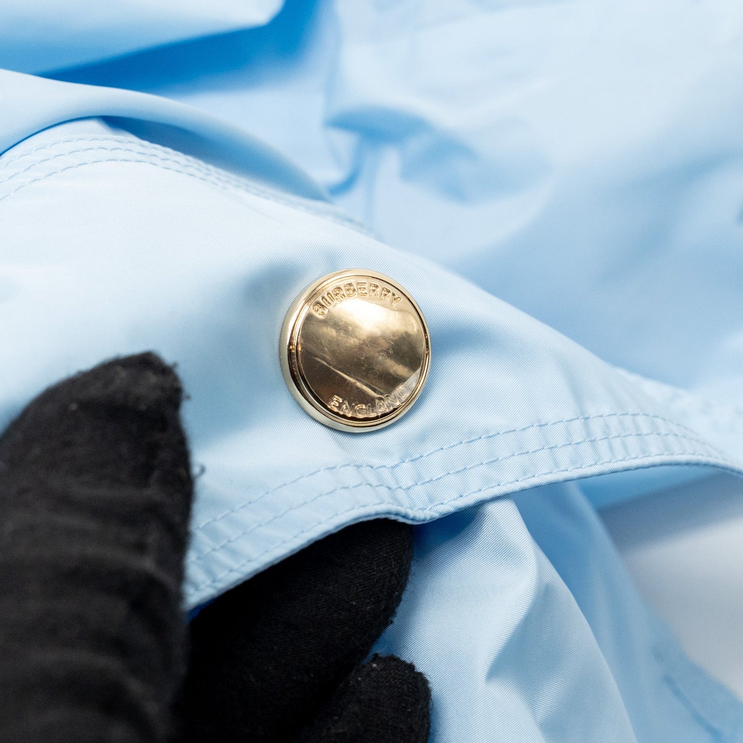 Burberry Size 10 Nylon Hooded Jacket Light Blue